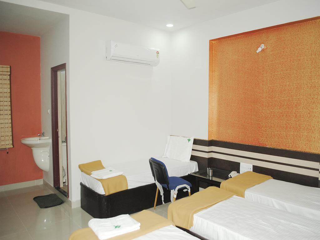 Ssr Hotel Srikalahasti Exterior foto